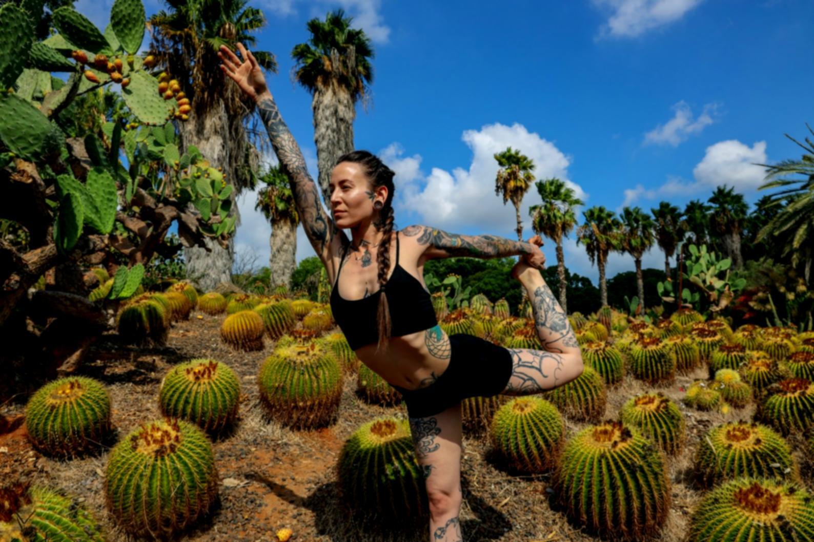 Espacio de práctica de yoga restaurativo en Xrelvyn